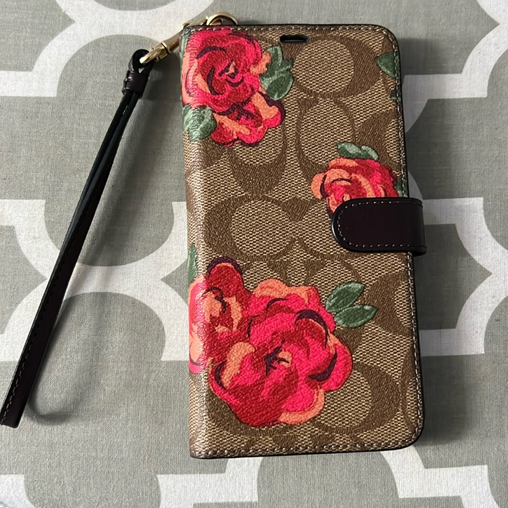 Coach iPhone SX max case